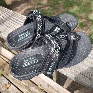 Skechers Outdoor Lifestyle Women's Sandals Size 6